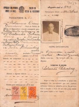 Passaporte da República dos Estados Unidos do Brazil em nome de Salomão Schenberg